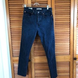 Levi’s Wedgie Jeans